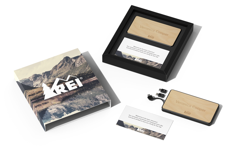 PowerTile Wood | CustomUSB Mobile Charger